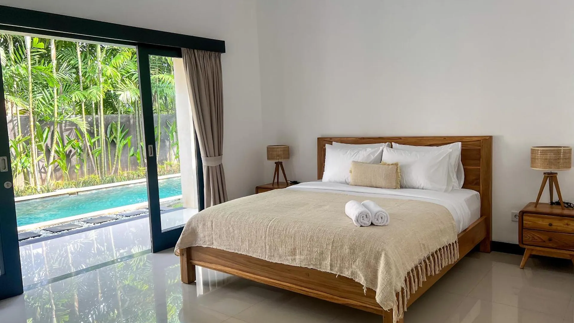 Luxe 2Bedrooms D Villa Berawa - Near Beach,Finns & Atlas 坎古 印尼