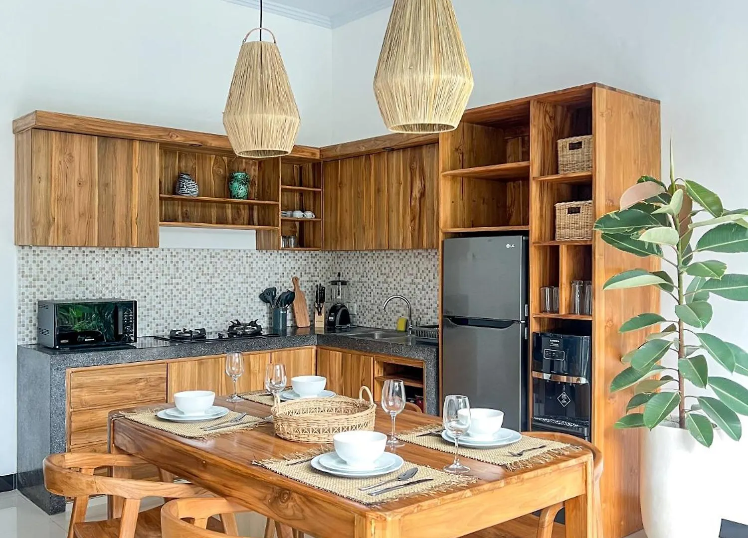 Luxe 2Bedrooms D Villa Berawa - Near Beach,Finns & Atlas Canggu  Canggu (Bali)
